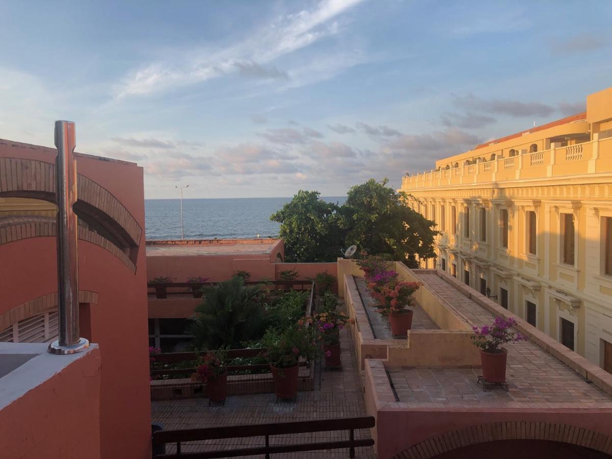 Hotel Makondo Картахена Экстерьер фото